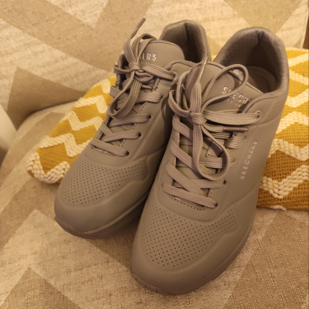 Gently used shoes